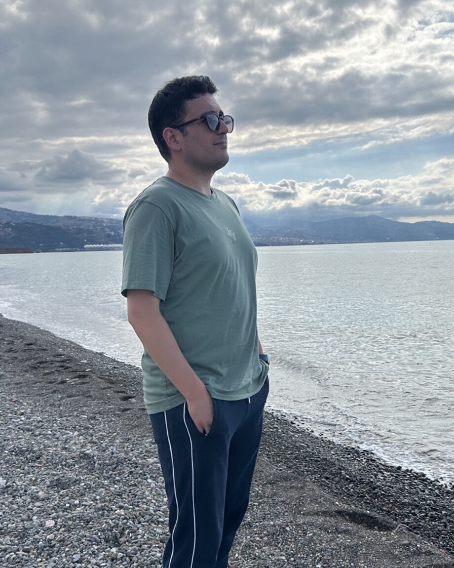 Dr. Murat Başeğmez